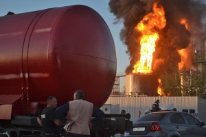 Турчинов заявив про позитивну динаміку на пожежі у Глевасі