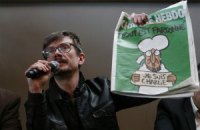 Автор карикатуры на пророка Мухаммеда решил уйти из Charlie Hebdo