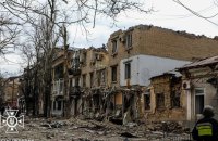 Франція почала розслідування загибелі волонтерів у Бериславі через атаку рф