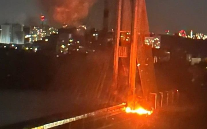 Шахед «руки-ножиці». Як дешеві дрони атакують столичні мости 