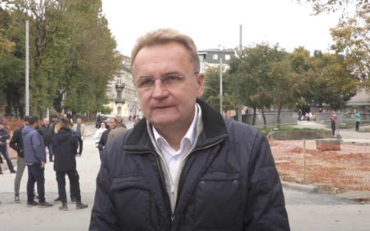 У Львові чоловік облив мера міста невстановленою рідиною (доповнено)