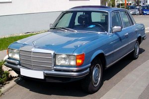 Автомобиль короля Испании выставлен на аукцион