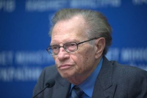 Кинг: Азаров сказал, что будущего у политических партий нет