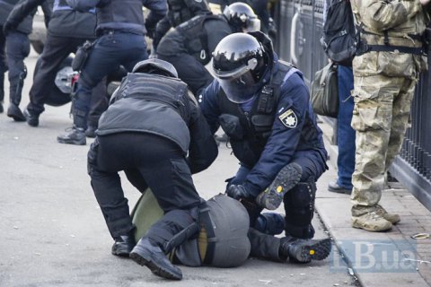 США осудили насилие под Радой