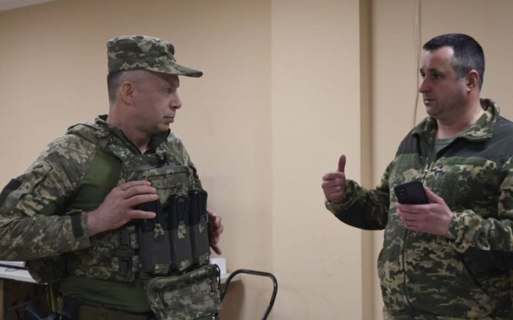 На Бахмутському напрямку росіяни збільшили інтенсивність обстрілів з важкого озброєння, − Сирський