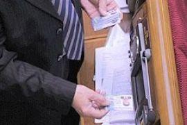 Депутаты отказались рассказывать, кто финансирует их партии