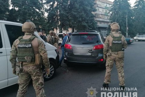 На Сумщине полиция задержала группу лиц по подозрению в совершении краж в поездах