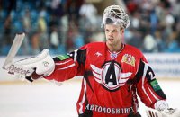 Колесников приглашает вратаря-аутсайдера