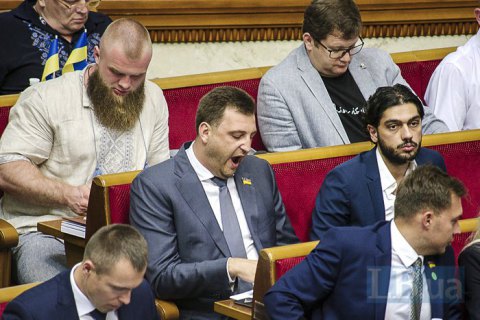 Рада решила работать до исчерпания повестки дня