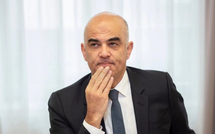 Президент Швейцарії підтримав заборону передачі зброї Україні