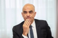 Президент Швейцарії підтримав заборону передачі зброї Україні