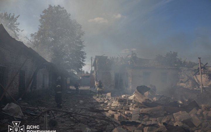 Унаслідок обстрілів РФ у Слов'янську загинула людина, є поранені 