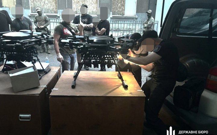 У Краматорську військового підозрюють у продажі дронів та кулеметів свого підрозділу