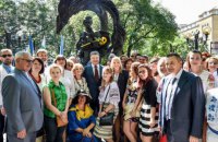 Порошенко принял участие в открытии памятника Шевченко в Софии