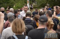 Кличко: поврежденный дом на Позняках, возможно, придется разобрать