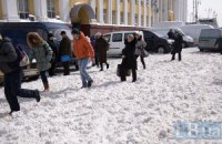 30% киевлян из-за снегопада добирались домой пешком, - опрос