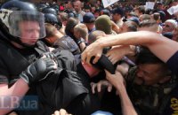 Милиция уже расследует избиение журналистов молодчиками