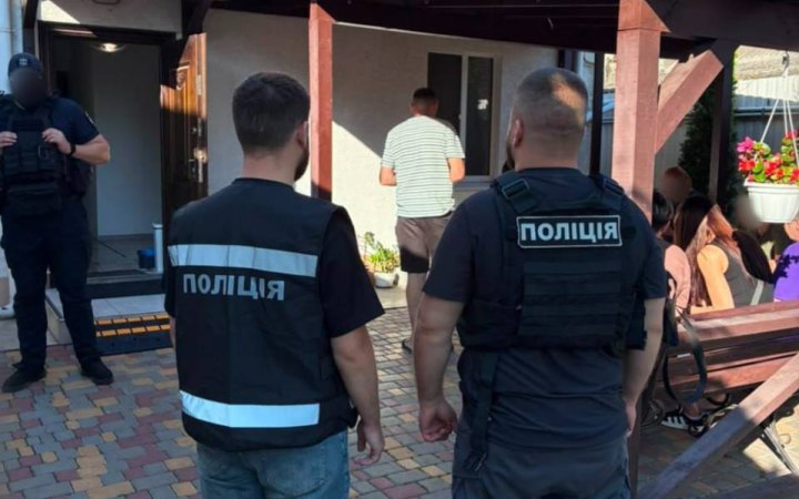 ОГП: в Одесі викрили псевдореабілітаційний центр, де понад два роки експлуатували залежних людей