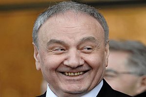Глава Молдавии спас педофилов