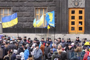 ​Кадровые решения в правительстве примут в течении нескольких недель, - Азаров