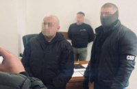 Одного з керівників Департаменту міграційної поліції підозрюють в організації та “кришуванні” борделів 