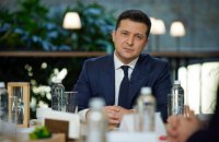 Зеленский объяснил полет в Карпаты на вертолете ГСЧС поломкой президентского самолета