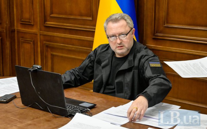 На Херсонщині 10 мобільних груп прокурорів та слідчих документують злочини росіян
