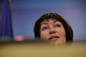 Акимова: госбюджет-2012 внесут в Раду до 15 сентября