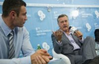 Гриценко предложил Кличко объединиться  и порвать власть