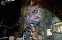 Уночі росіяни атакували Запоріжжя КАБами, серед поранених дитина