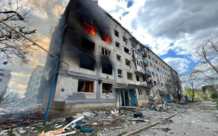 Головне за неділю, 14 квітня: обстріл Очеретиного на Донеччині, удари авіації Сил оборони
