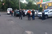 В Одессе со стрельбой пытались задержать грабителей, ранен полицейский