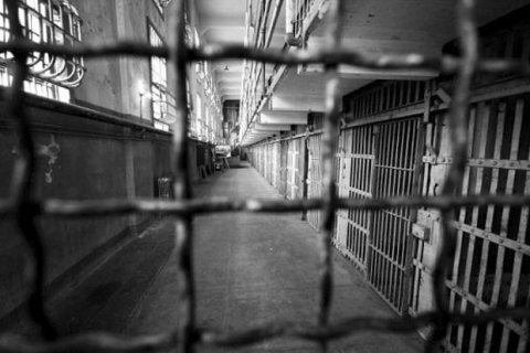 В СИЗО Дрогобича умер мужчина, задержанный за убийство своего сына
