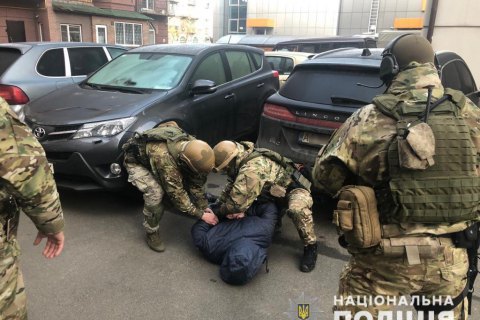 Подозреваемый в убийстве Амины Окуевой получил украинское гражданство по поддельной справке
