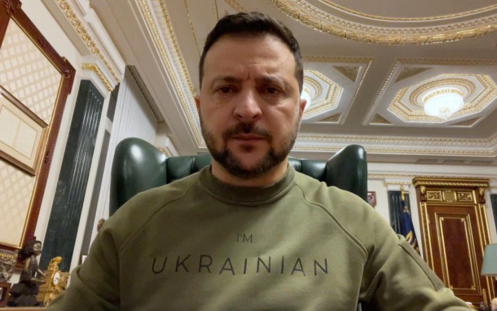 Зеленський повідомив, на яких напрямках треба пришвидшити будівництво оборонних укріплень 