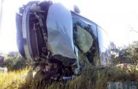 У Києві на Столичному шосе перекинувся автомобіль