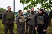 ​Зеленський провів нараду на Харківщині щодо відновлення регіону від наслідків війни