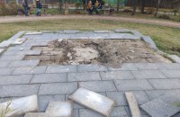 У Києві демонтували пам'ятник радянському воєначальнику Михайлові Кирпоносу