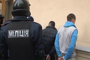 Харьковчанин в российской военной форме пытался поджечь банк