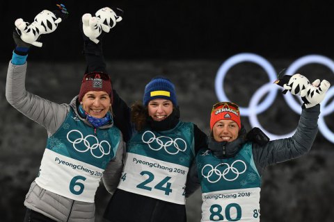 Шведская биатлонистка Анна Эберг выиграла олимпийскую индивидуальную гонку на 15 км 