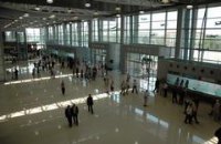 Янукович открыл терминал Харьковского аэропорта