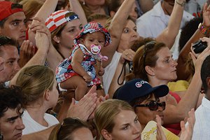 К 2043 году белое население в США станет меньшинством