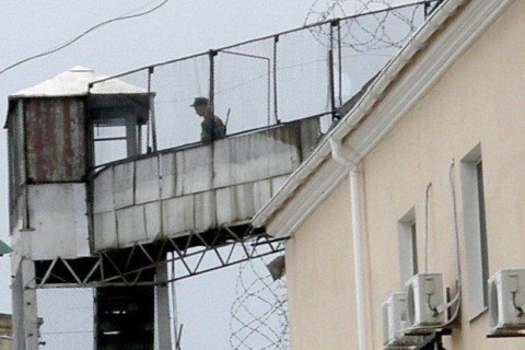Милиция задержала трех из шести сбежавших из-под стражи заключенных