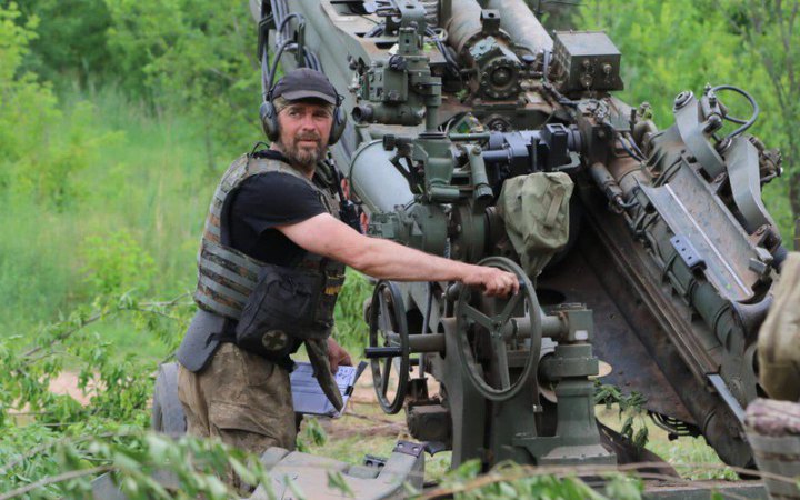 Воїни артбригади імені гетьмана Данила Апостола нищать окупантів з американських гаубиць М777