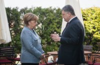 Встреча Порошенко, Меркель и Макрона в немецком Ахене состоится 10 мая