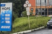 Росія продовжила заборону на експорт бензину до кінця року
