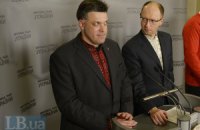 Яценюк требует от Януковича лично разобраться с "провокациями власти"