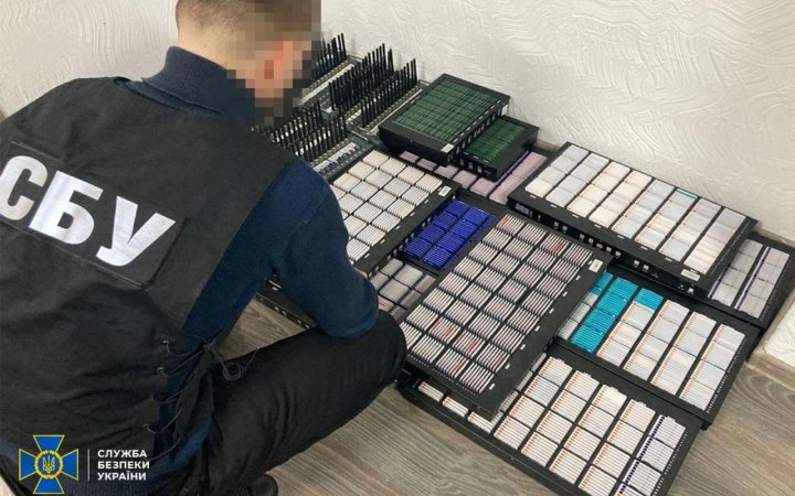 СБУ викрила у Запоріжжі ботоферму, яка закликала давати гроші окупантам