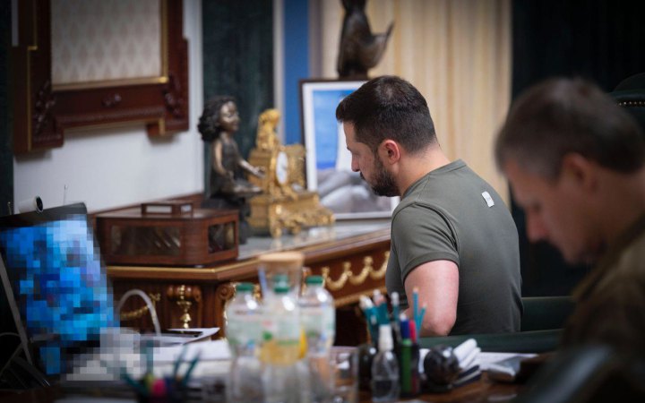 Зеленський провів нараду щодо підготовки енергосистеми та ППО до зими
