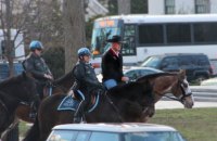 Новий міністр внутрішніх справ США приїхав на роботу на коні